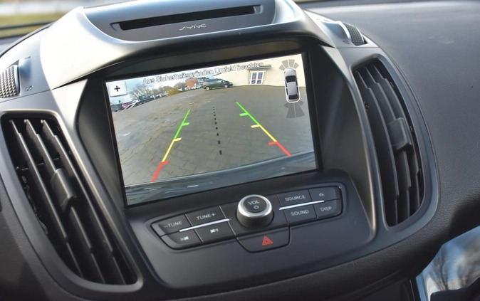 Ford Kuga cena 71900 przebieg: 97000, rok produkcji 2017 z Koło małe 254